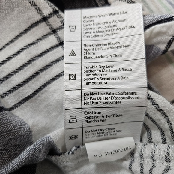 Carhartt Shirt Womens 1X Plaid Button Up Short Sleeve Loose Fit Workwear Top - Picture 10 of 11